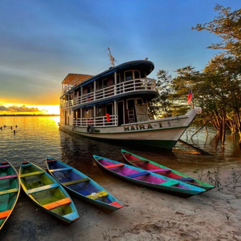 Passeio de Barco